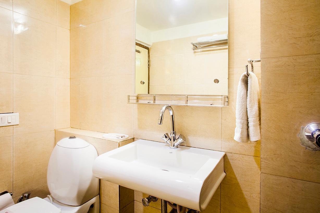 Hotel Poonam Plaza 아그라 외부 사진
