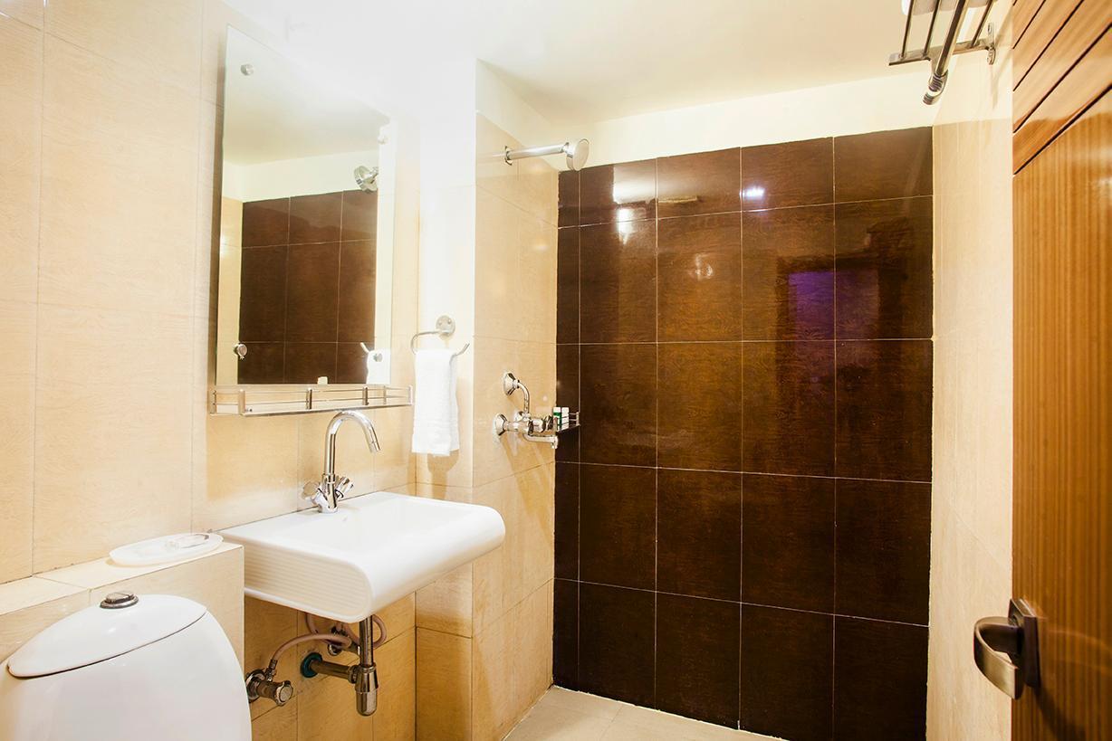Hotel Poonam Plaza 아그라 외부 사진